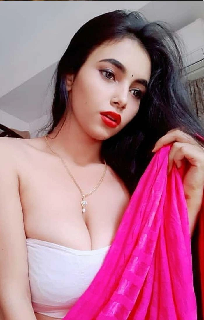 Divya Ahmedabad Escorts