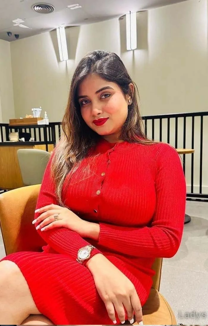 Tanya Ahmedabad Escort